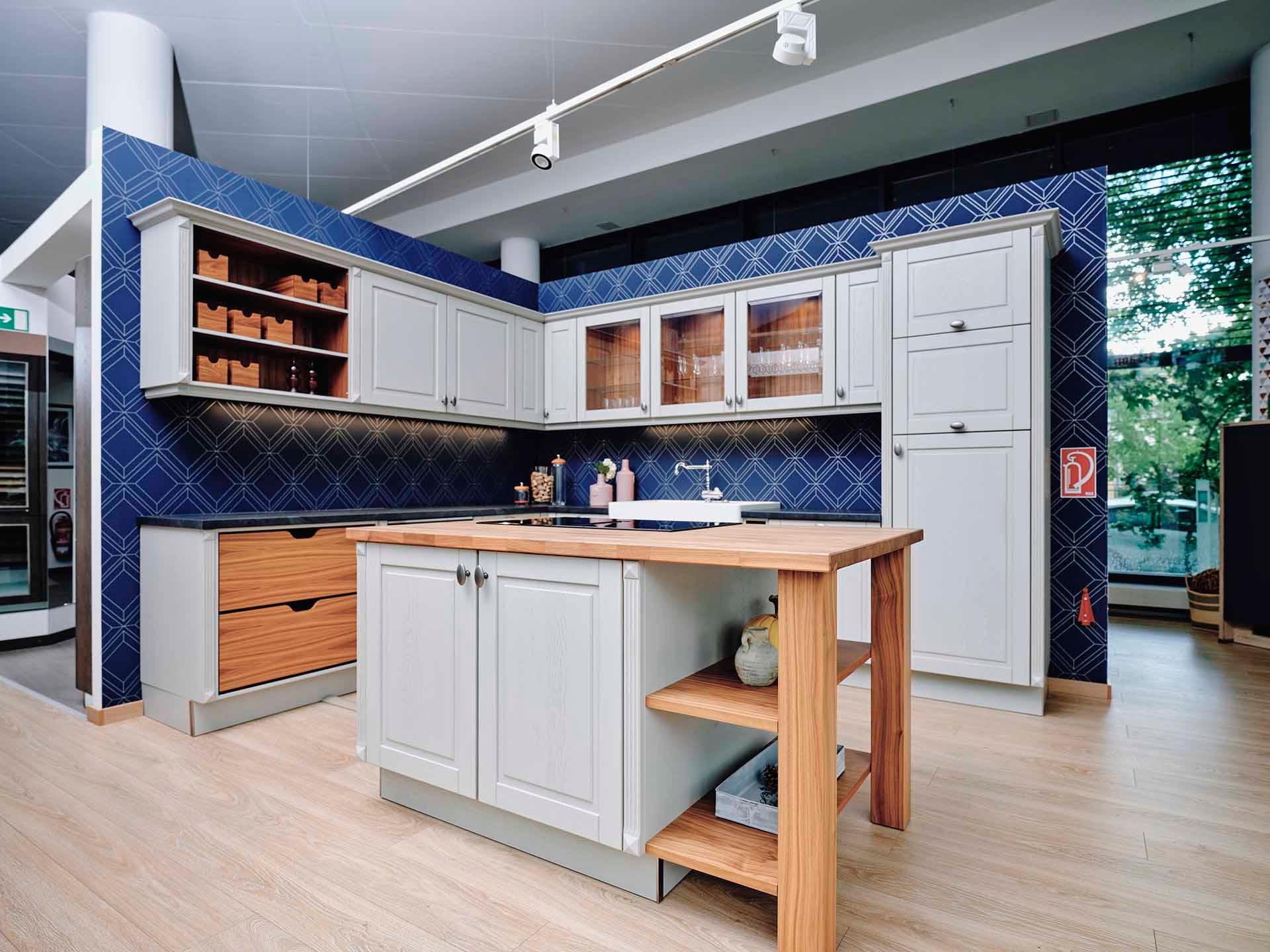 Ein klassischen Rahmenprogramm mit modernen Stilelementen aufgepeppt.jpg